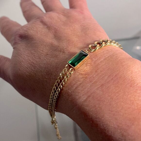 The Champion Bracelet 18K Gold Plated Link Chain w/ Green Gemstone - Picture 3 of 11